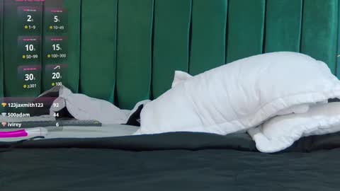 Melany online show from December 22, 2024, 11:31 pm