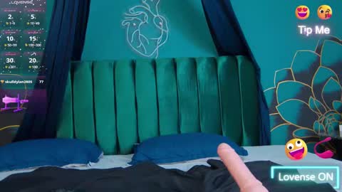 Melany online show from February 18, 2025, 5:21 pm