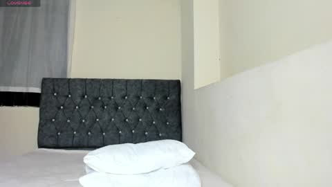 melany_curt online show from April 7, 2026, 4:07 pm