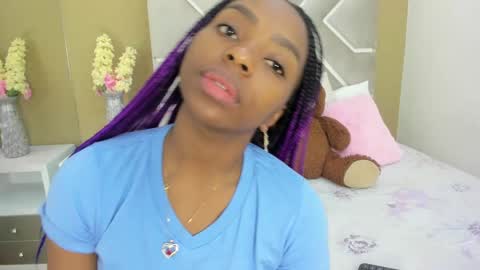 Melanie online show from February 21, 2025, 11:44 am