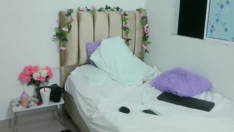 melany_mayerss online show from March 9, 2025, 5:55 am