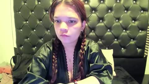 MelanyAnal  online show from November 10, 2025, 2:38 pm