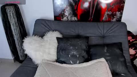 melany online show from September 23, 2025, 11:52 pm