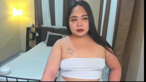 melayfoxx online show from April 19, 2026, 4:17 pm