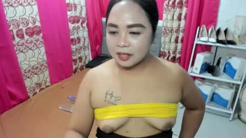 melayfoxx online show from June 5, 2026, 6:09 am