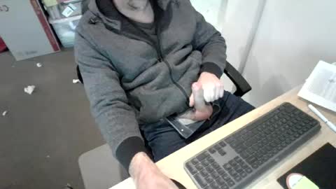 Snapshot of melbguy_075 chatting on June 22, 2026, 6:21 am melbguy_075 online show from June 22, 2026, 6:21 am