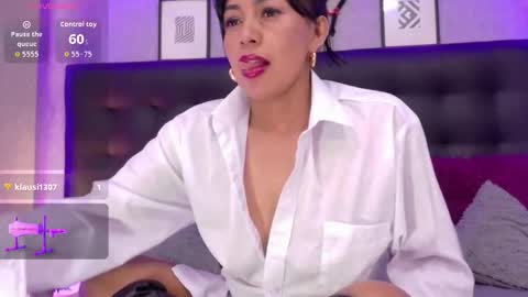 MeleekXXX online show from October 23, 2025, 8:40 pm