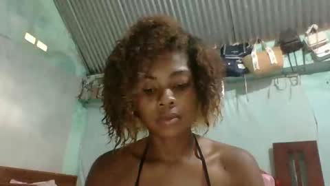 meliana98 online show from November 17, 2025, 5:35 am