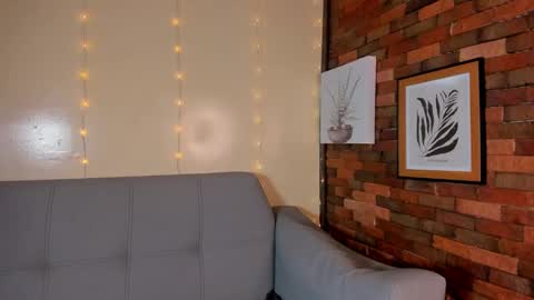 melifresita online show from January 11, 2025, 4:14 pm