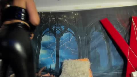 Snapshot of meliizaqueen_ chatting on June 12, 2026, 12:48 pm Meliza online show from June 12, 2026, 12:48 pm