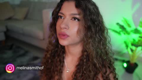 MelinaSmith  online show from January 17, 2025, 1:15 am