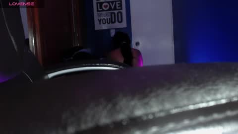 melisa23_ online show from February 25, 2025, 5:15 pm