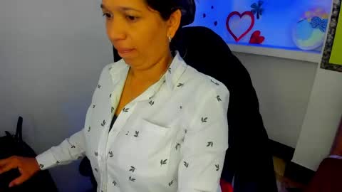 Snapshot of melisa_14 chatting on April 27, 2026, 11:30 am Melisa online show from April 27, 2026, 11:30 am
