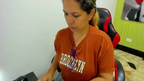 Snapshot of melisa_14 chatting on June 21, 2026, 1:46 pm Melisa online show from June 21, 2026, 1:46 pm