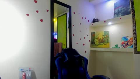 Snapshot of melisa_14 chatting on June 22, 2026, 12:02 pm Melisa online show from June 22, 2026, 12:02 pm