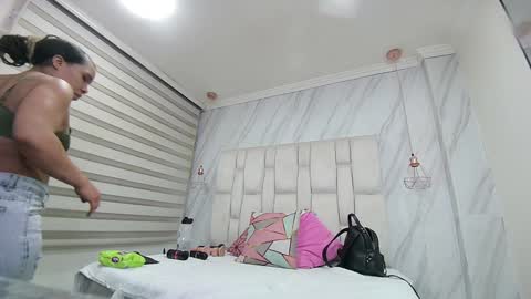 Melissa online show from February 1, 2025, 11:43 am