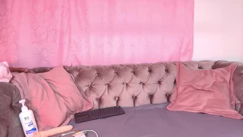 melisa_gv_ online show from February 25, 2026, 6:50 pm