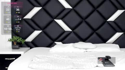     online show from March 22, 2026, 12:19 pm