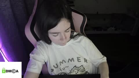 melisanilson online show from January 31, 2025, 2:48 am