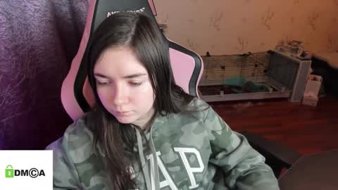 melisanilson online show from October 21, 2025, 3:46 pm