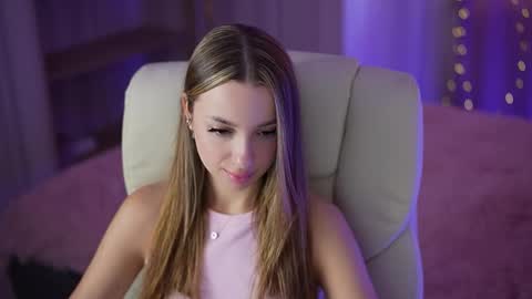 Snapshot of melisarosss chatting on September 21, 2025, 6:37 am Melisa Ross online show from September 21, 2025, 6:37 am
