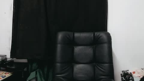 Melissas Corner online show from March 8, 2025, 10:13 pm