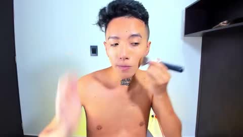 M E L I S S A  online show from November 3, 2025, 4:08 pm