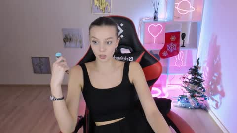 Melissa online show from December 18, 2024, 11:51 pm