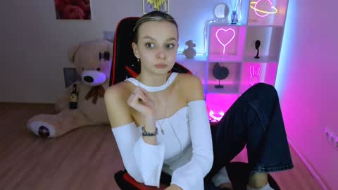 Melissa online show from January 27, 2025, 7:46 pm