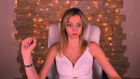 Melissa online show from February 26, 2025, 12:47 pm