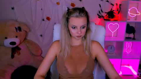 Melissa online show from October 23, 2025, 1:21 pm