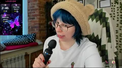 Snapshot of melissa_wells chatting on May 5, 2026, 3:09 pm Melissa online show from May 5, 2026, 3:09 pm