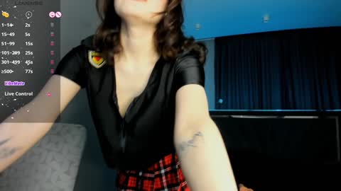 Lisaa online show from January 18, 2025, 12:57 pm