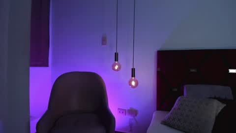 Melissa online show from December 11, 2024, 11:30 am