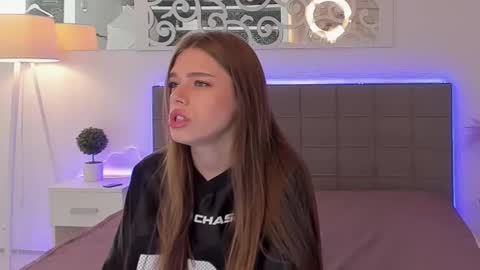 MelissaCrayzy online show from March 29, 2026, 5:51 am