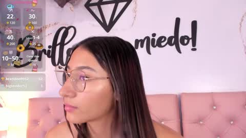 Snapshot of melissacute50 chatting on December 10, 2024, 5:11 pm Meli online show from December 10, 2024, 5:11 pm