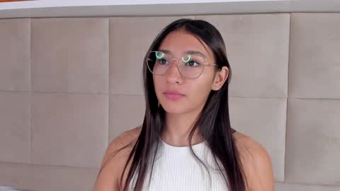 Snapshot of melissacute50 chatting on December 23, 2024, 1:24 pm Meli online show from December 23, 2024, 1:24 pm