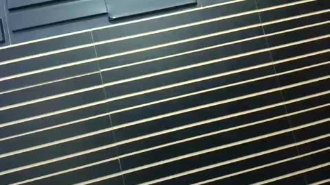 melissakri online show from April 3, 2026, 7:12 pm