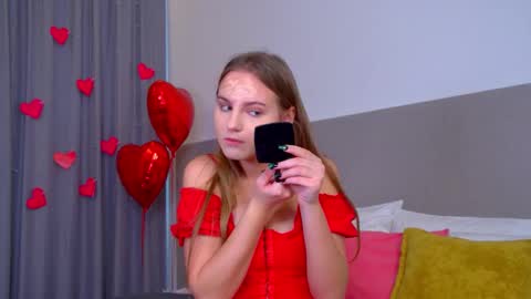 MelissaBerry online show from February 13, 2025, 7:35 am