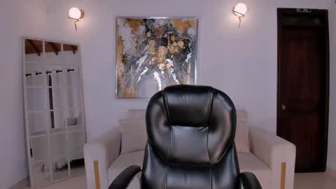 Call me Meli online show from April 19, 2026, 10:14 am