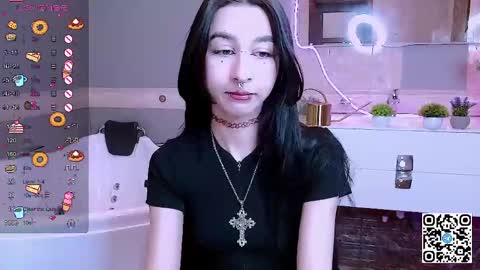 Mellisa online show from May 4, 2026, 1:23 am