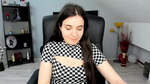 melissawiliam online show from March 10, 2025, 3:20 pm