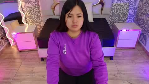 Mellani  online show from January 19, 2025, 3:08 am