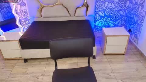 Mellani  online show from February 26, 2025, 3:21 am