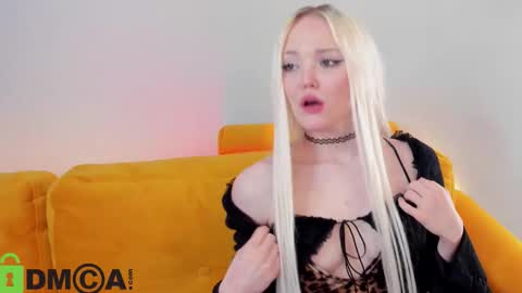 Mellisa Louis online show from February 16, 2026, 1:07 pm