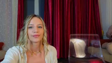 Snapshot of mellisakim chatting on June 25, 2026, 11:20 pm Mellisa online show from June 25, 2026, 11:20 pm