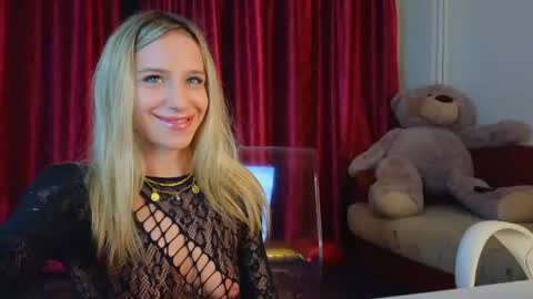 Snapshot of mellisakim chatting on July 1, 2026, 3:08 am Mellisa online show from July 1, 2026, 3:08 am