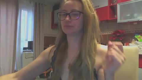 Melly online show from January 15, 2025, 8:09 am