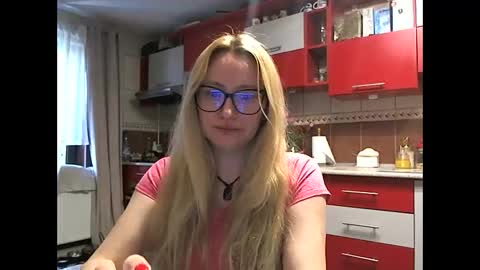 Melly online show from April 28, 2026, 6:51 am