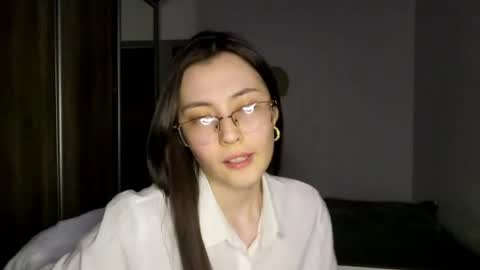 Nika online show from June 2, 2026, 3:58 pm